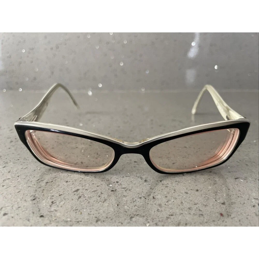 GUESS GU2261 BLK WHT Eyeglasses FRAMES ONLY BLACK/WHITE Plastic 51-17-130 Full